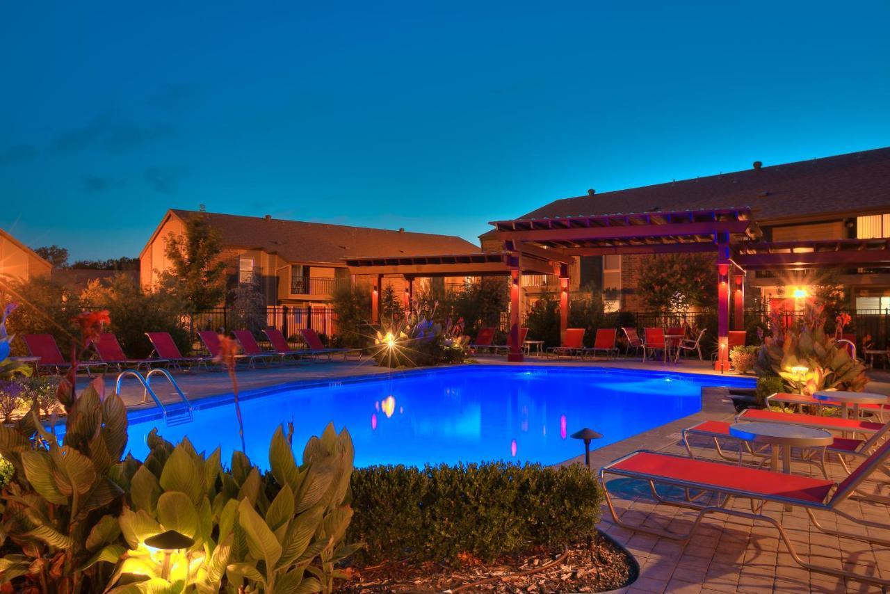Ou Sooner, Pool & Gym, Bbq, Netflix, 100Mb Internet, Lg Washer & Dryer, Close To Ou! Norman Dış mekan fotoğraf