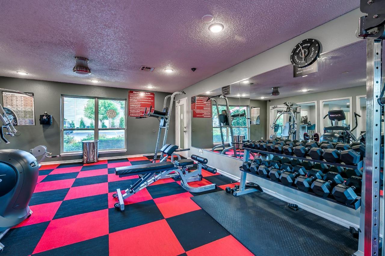 Ou Sooner, Pool & Gym, Bbq, Netflix, 100Mb Internet, Lg Washer & Dryer, Close To Ou! Norman Dış mekan fotoğraf