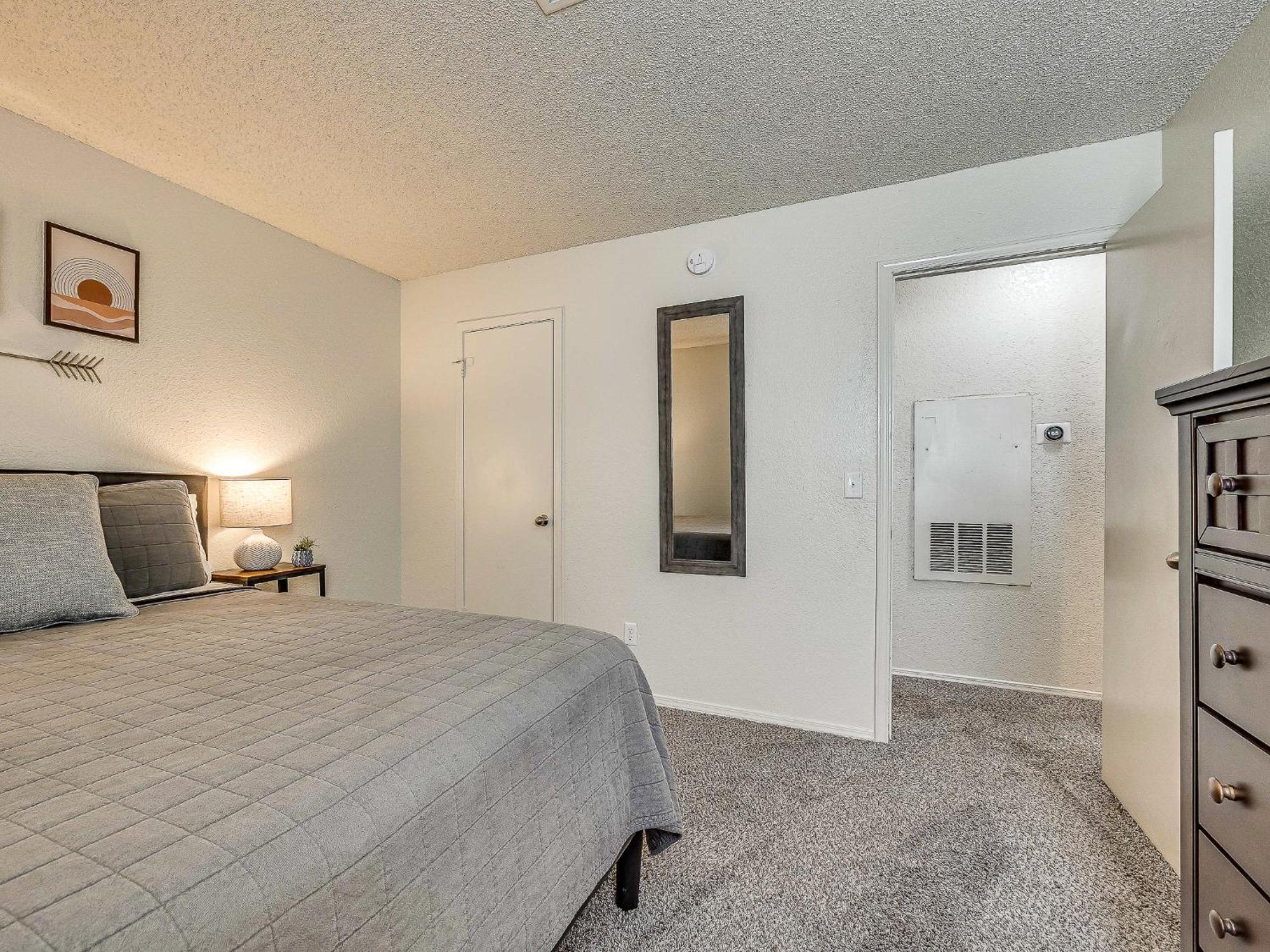 Ou Sooner, Pool & Gym, Bbq, Netflix, 100Mb Internet, Lg Washer & Dryer, Close To Ou! Norman Dış mekan fotoğraf