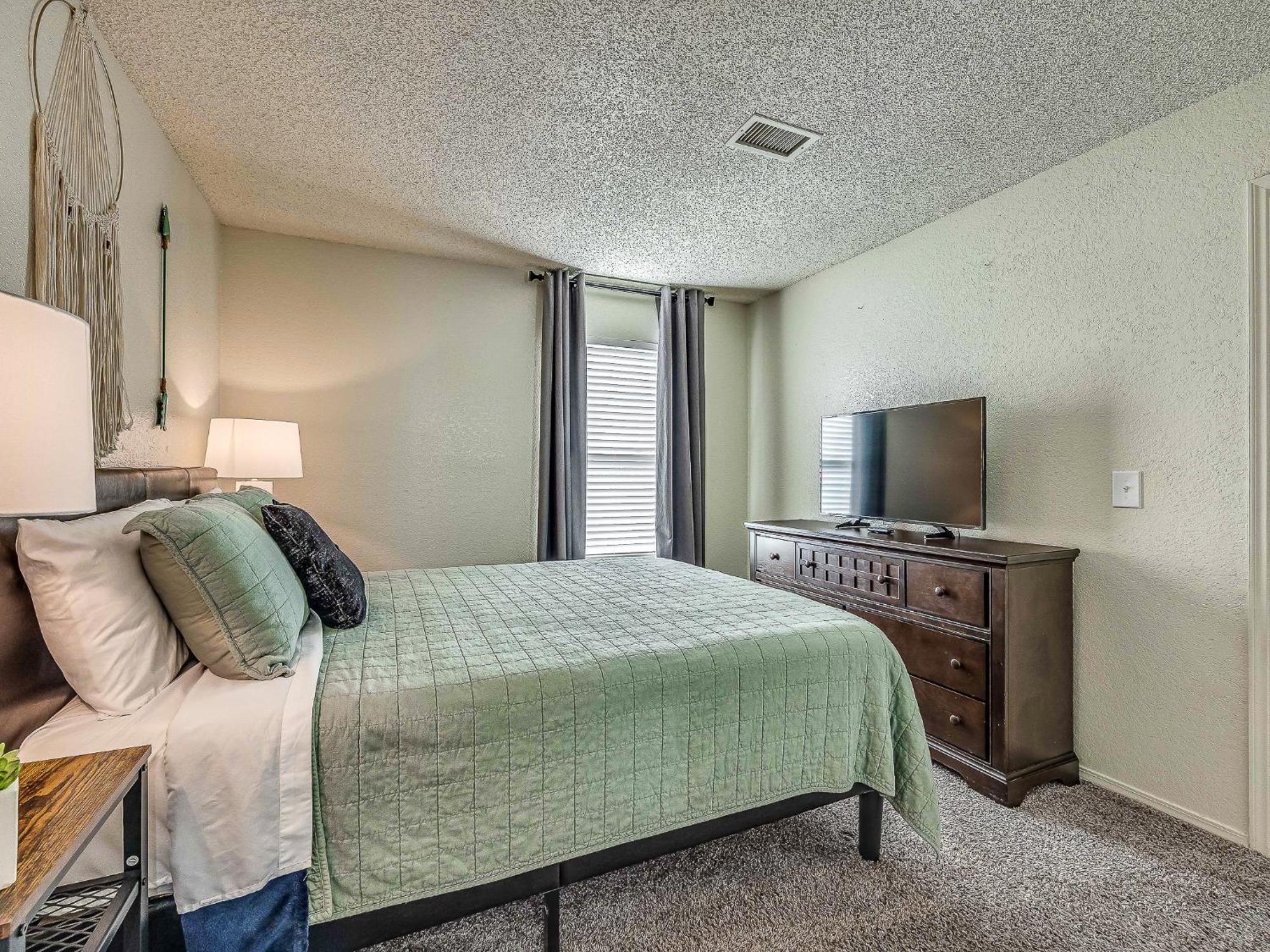 Ou Sooner, Pool & Gym, Bbq, Netflix, 100Mb Internet, Lg Washer & Dryer, Close To Ou! Norman Dış mekan fotoğraf