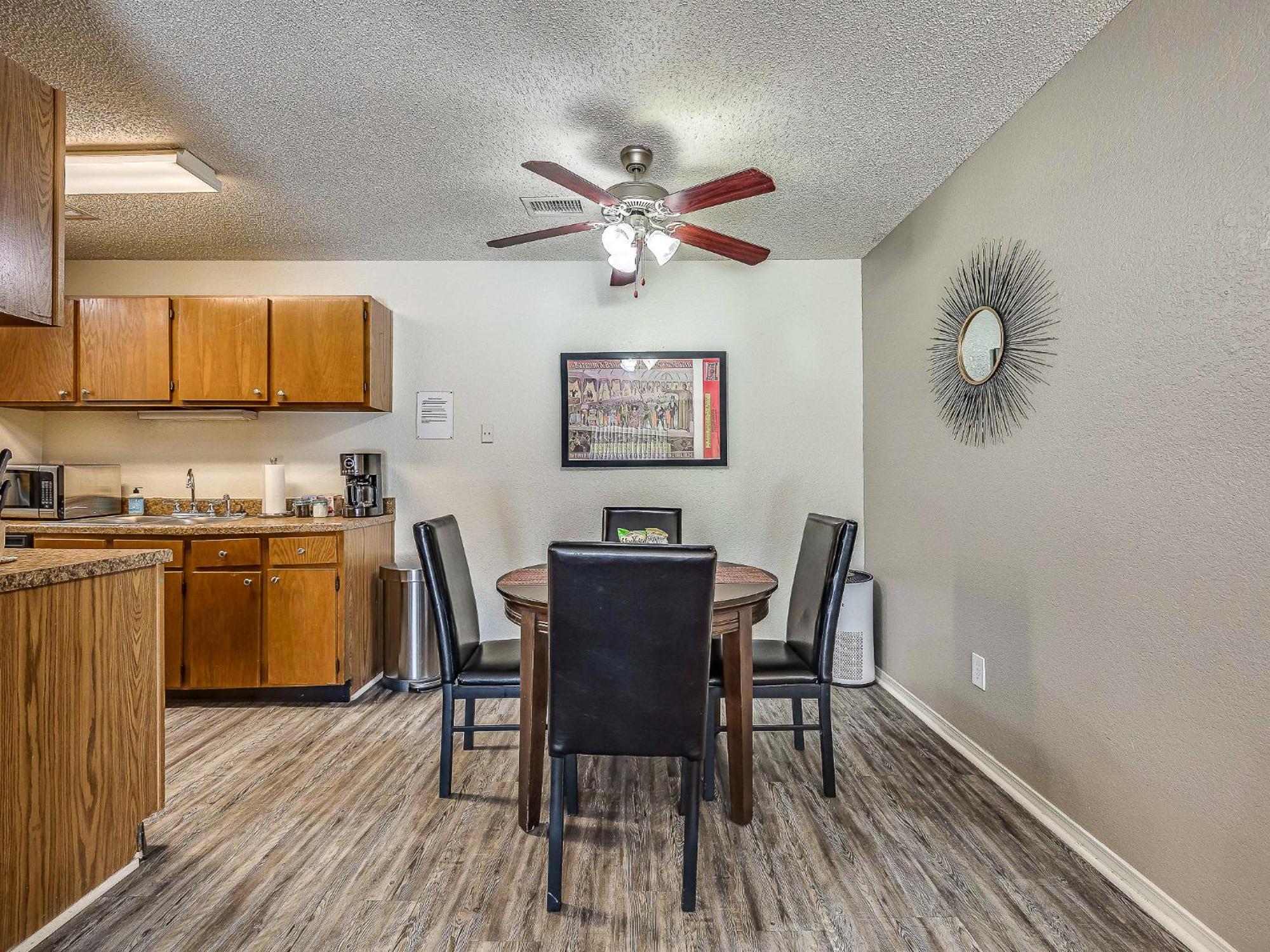 Ou Sooner, Pool & Gym, Bbq, Netflix, 100Mb Internet, Lg Washer & Dryer, Close To Ou! Norman Dış mekan fotoğraf
