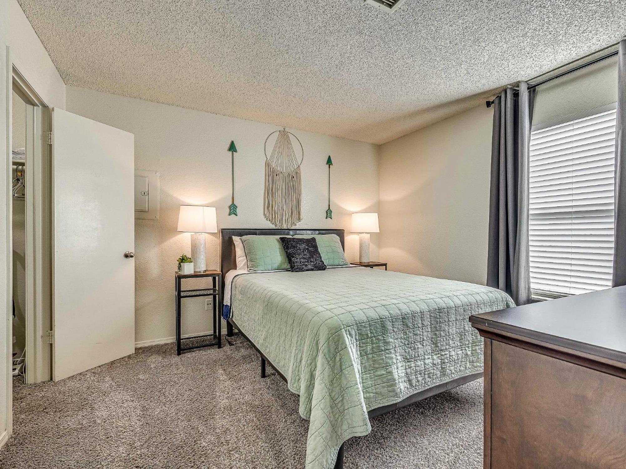 Ou Sooner, Pool & Gym, Bbq, Netflix, 100Mb Internet, Lg Washer & Dryer, Close To Ou! Norman Dış mekan fotoğraf